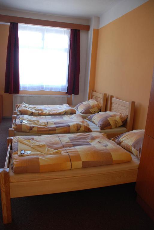 Hotel Marina Hermanuv Mestec ห้อง รูปภาพ